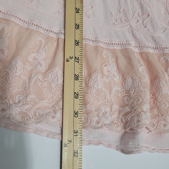 Gretty Zueger Blush Lace Tunic - Picture 5 of 6